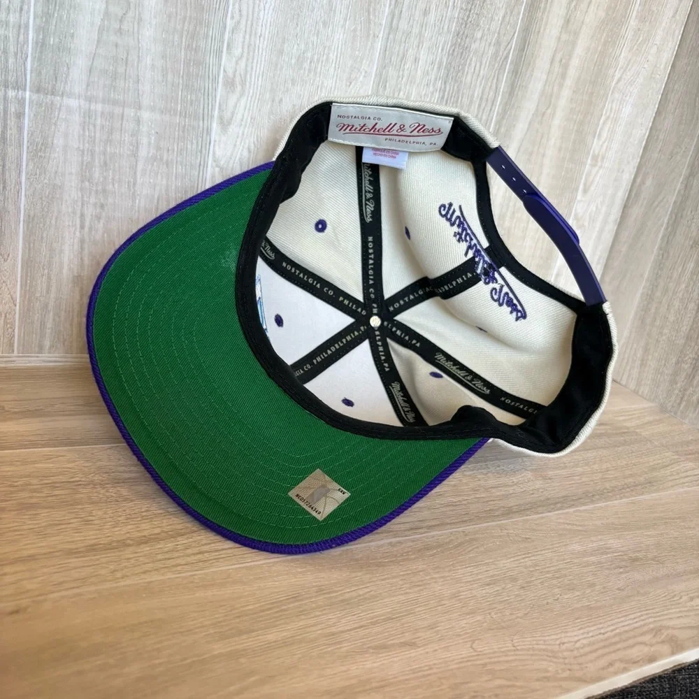 Utah Jazz Basketball Flat Bill Mitchell & Ness Men's Cream and Purple Hat